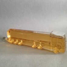  河間市瑞興玻璃工藝制品廠 主營 專業(yè)生產(chǎn)各種工藝酒瓶